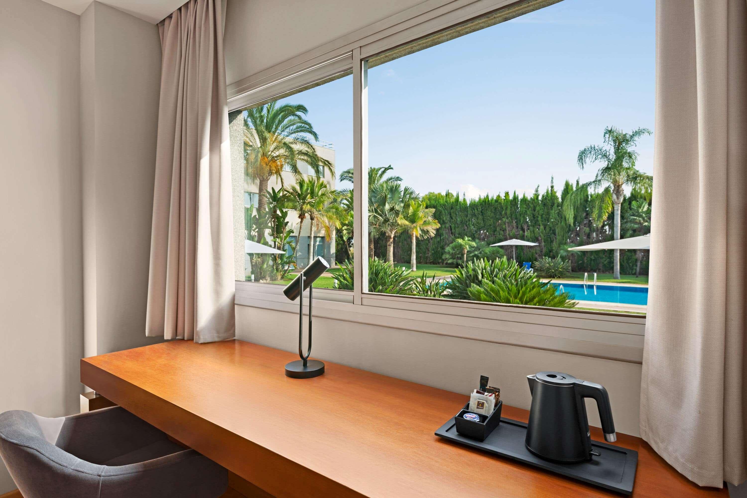 Hotel Ramada By Wyndham Valencia Almussafes Exteriér fotografie