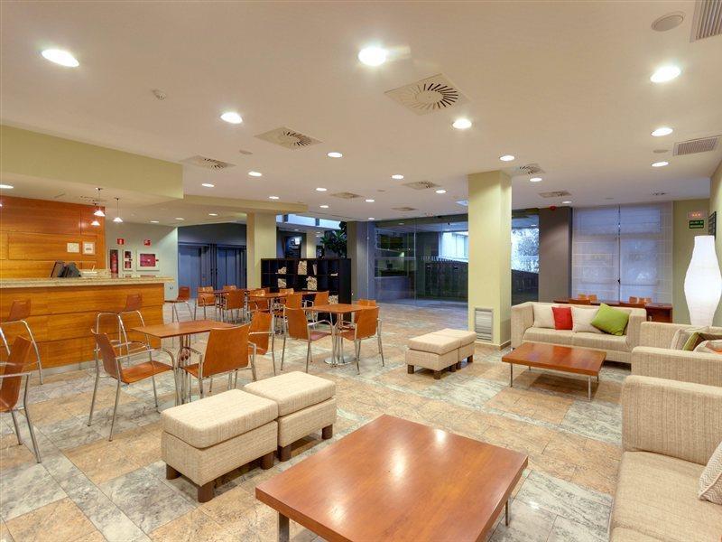 Hotel Ramada By Wyndham Valencia Almussafes Exteriér fotografie
